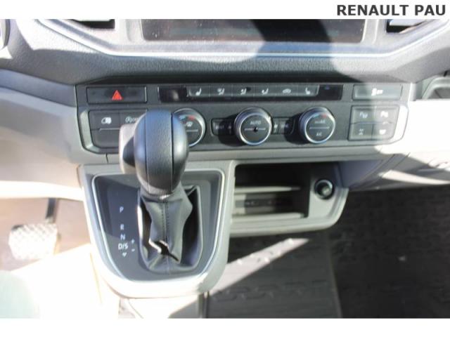 Volkswagen Crafter image 6