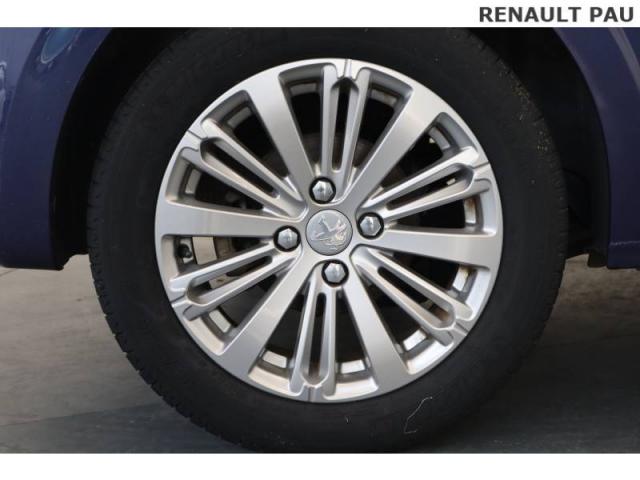 Peugeot 208 image 3