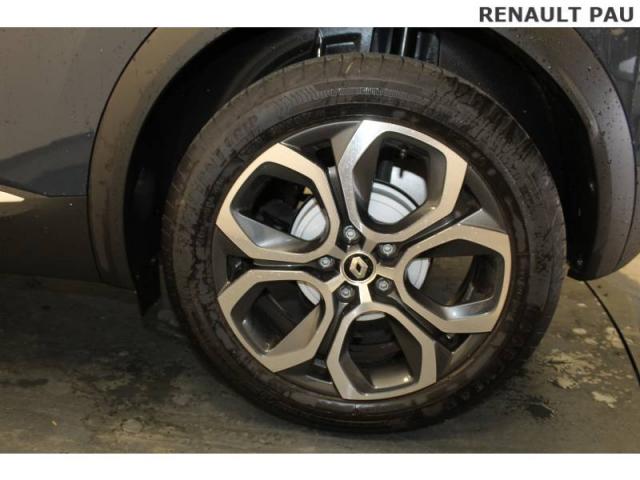 Renault Captur image 2
