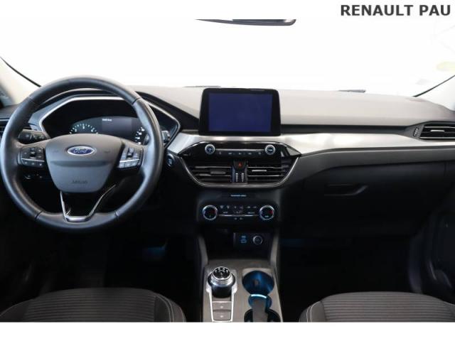 Ford Kuga image 2