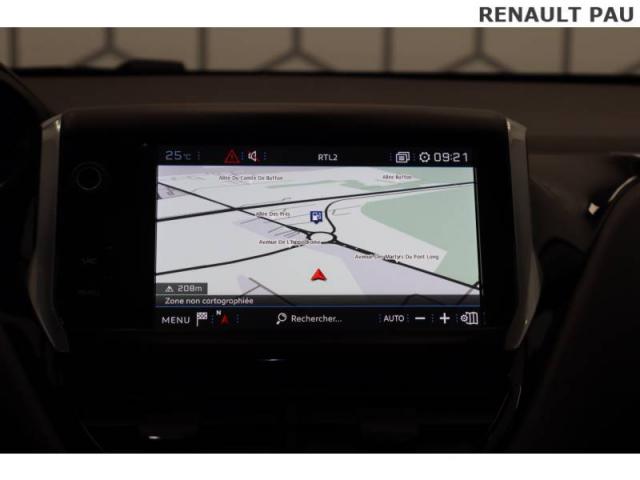 Peugeot 2008 image 6