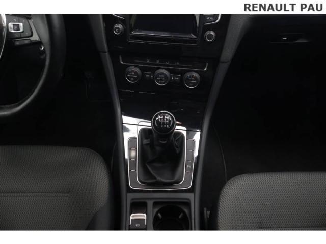 Volkswagen Golf image 2