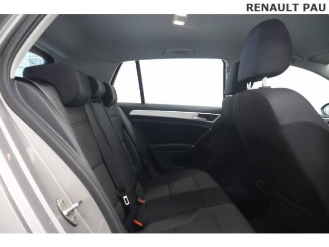 Volkswagen Golf image 7