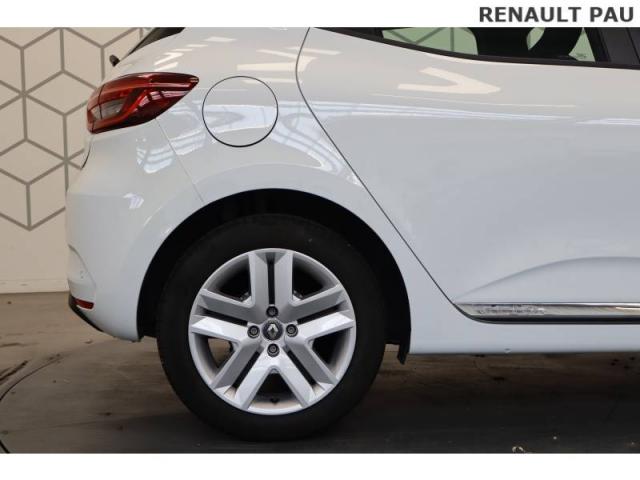 Renault Clio image 2
