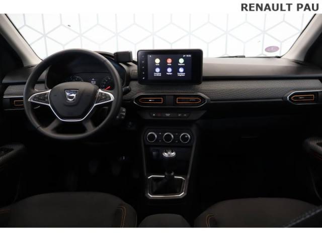 Dacia Sandero image 1
