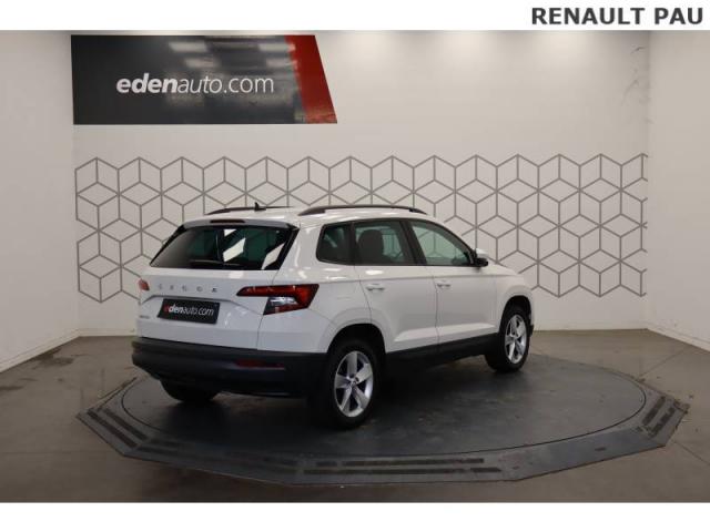 Skoda Karoq image 8