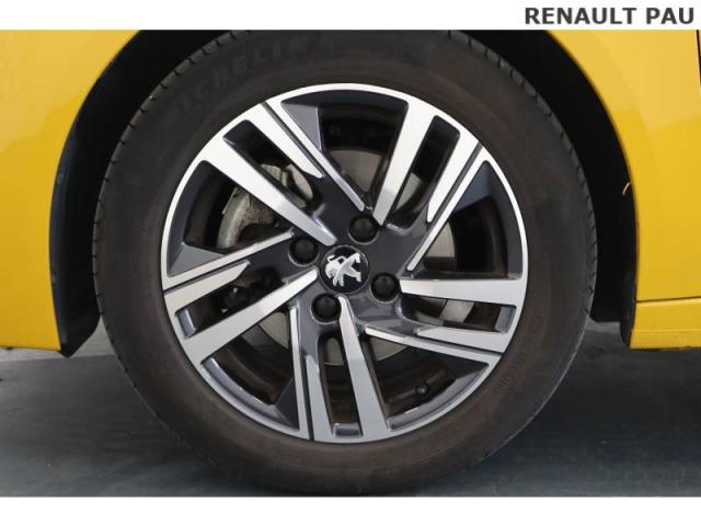 Peugeot 208 image 2
