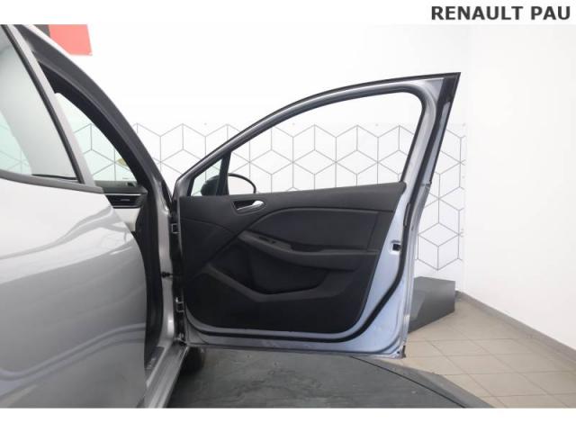Renault Clio image 9