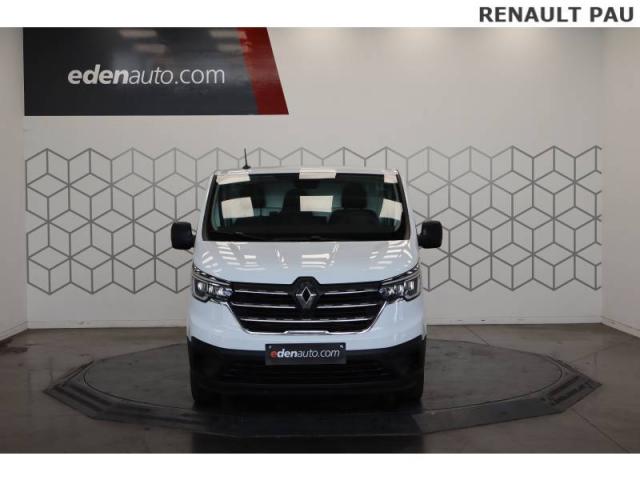 Renault Trafic image 2