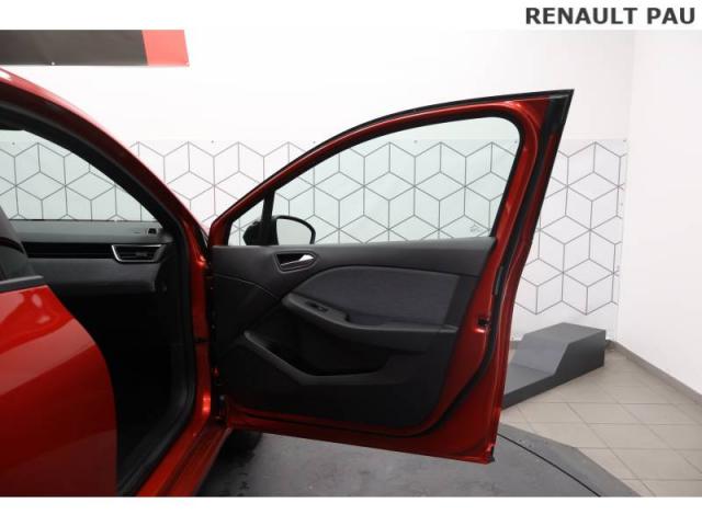 Renault Clio image 9