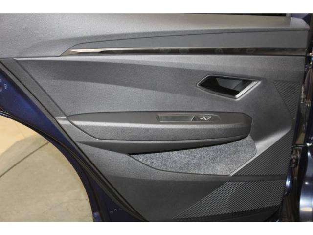 Renault Mégane image 1