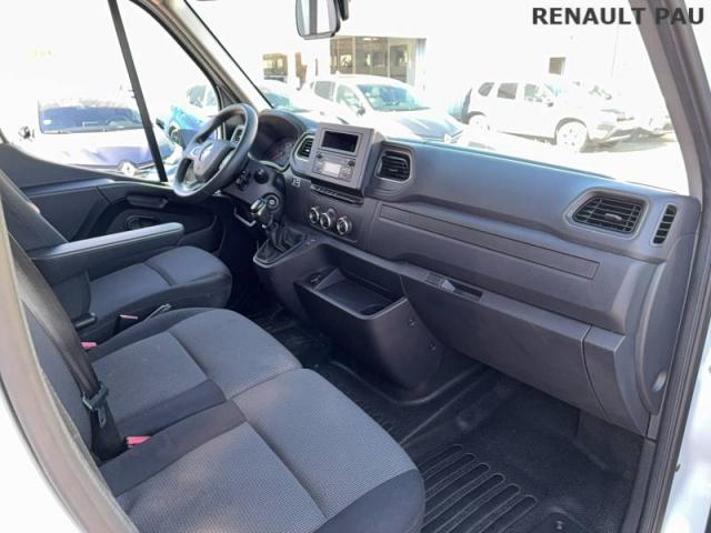 Renault Master image 9