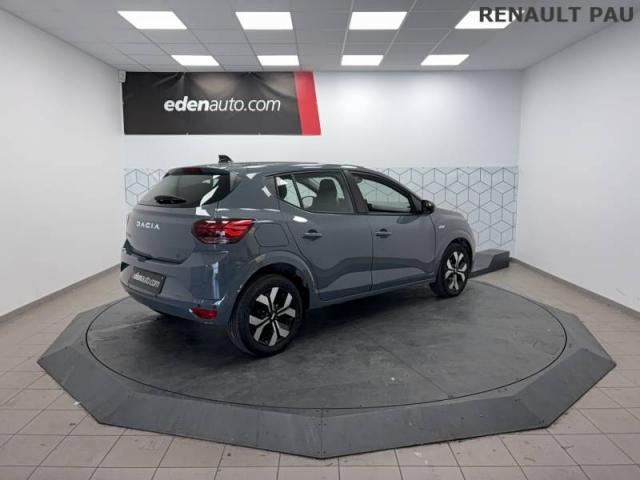 Dacia Sandero image 8