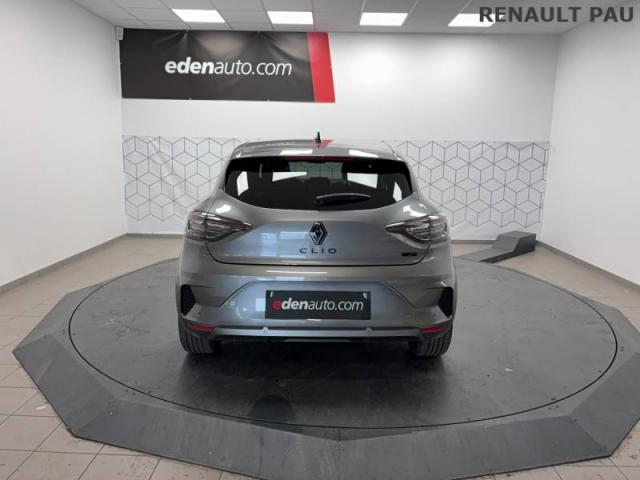 Renault Clio image 2