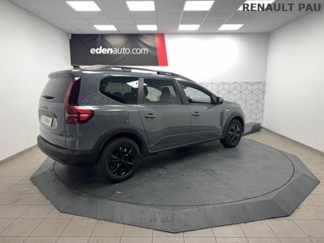 Dacia Jogger image 1