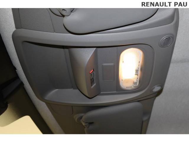 Renault Master image 6