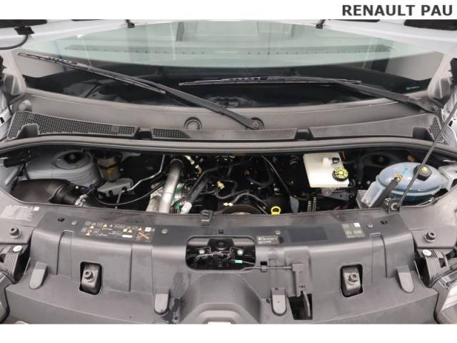 Renault Master image 2