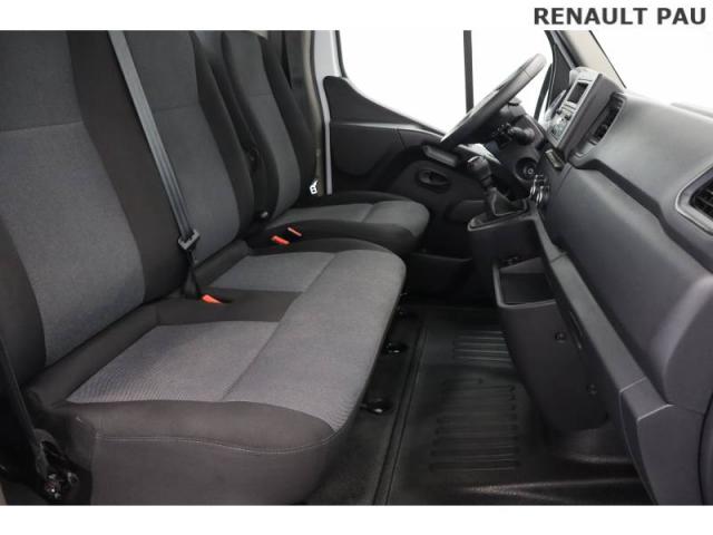 Renault Master image 6