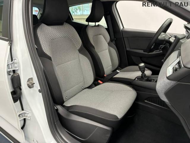 Renault Clio image 2