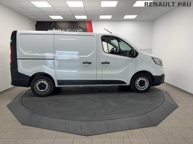 Renault Trafic image 3