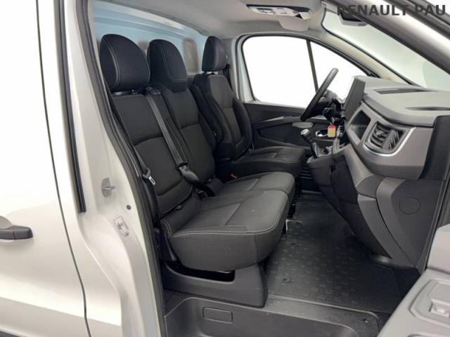 Renault Trafic image 9