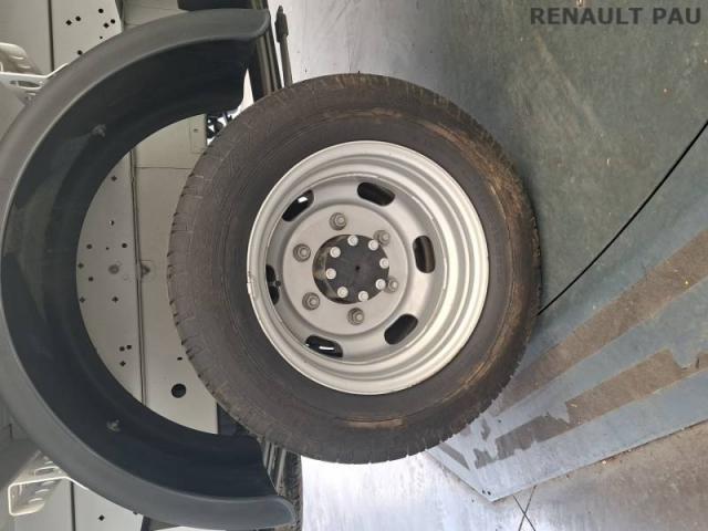 Renault Master image 1
