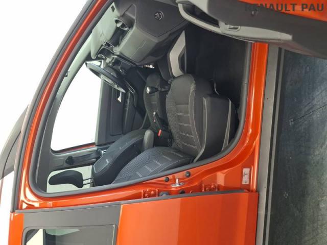 Dacia Duster image 5
