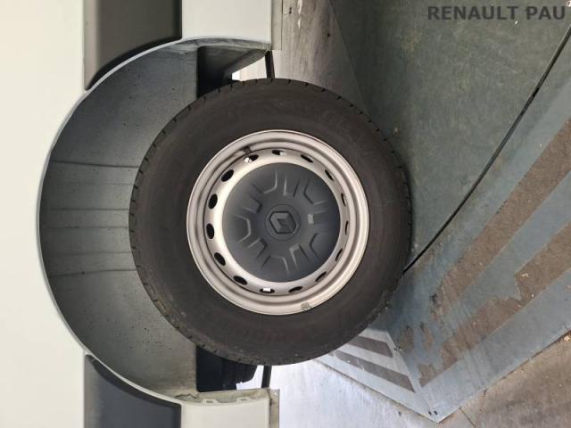 Renault Master image 1