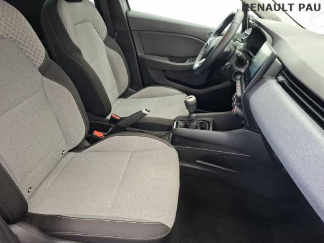 Renault Clio image 8