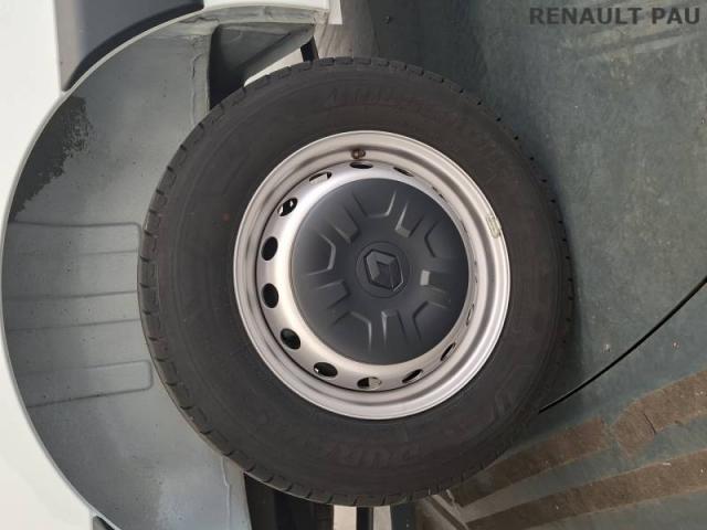 Renault Master image 1
