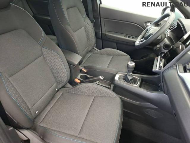 Renault Captur image 9