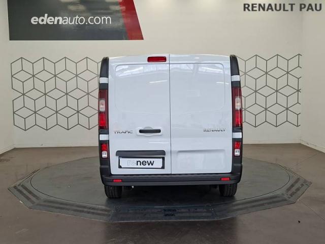 Renault Trafic image 9