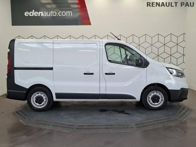 Renault Trafic image 8