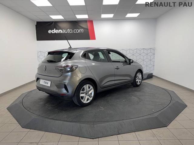 Renault Clio image 2