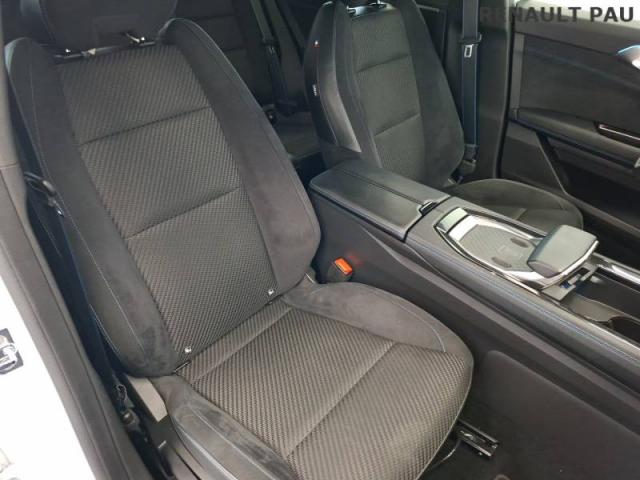 Renault Austral image 8