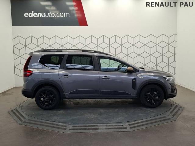 Dacia Jogger image 1