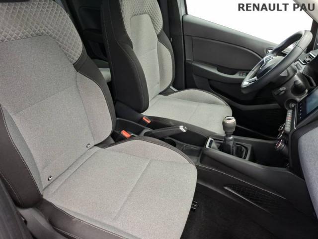 Renault Clio image 8