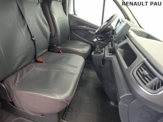 Renault Trafic image 1