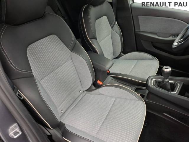 Renault Clio image 8