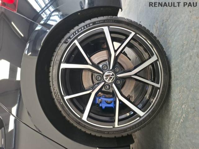 Volkswagen Golf image 6