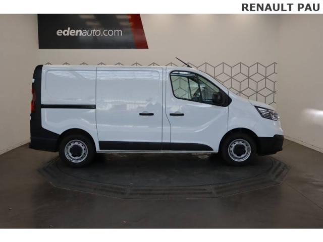 Renault Trafic image 9