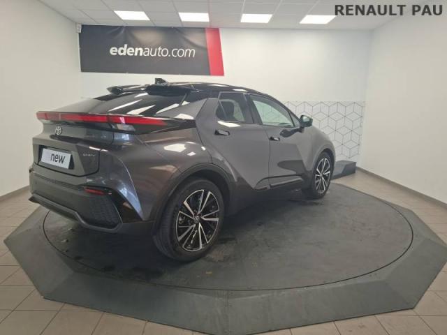Toyota C-Hr image 8