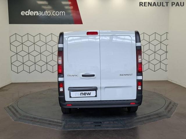 Renault Trafic image 2