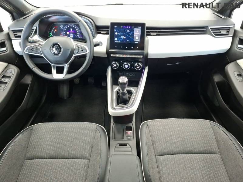 Renault Clio à Pau – photo 1