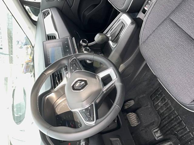 Renault Captur image 6