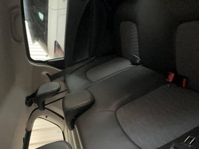 Renault Zoe image 2