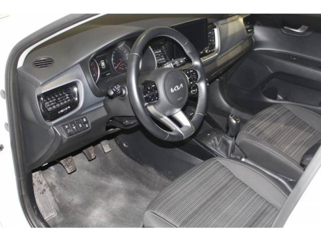 Kia Stonic image 9