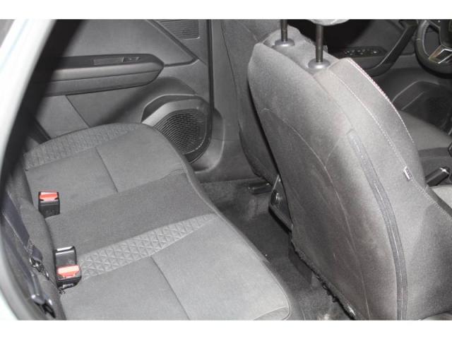 Renault Captur image 1