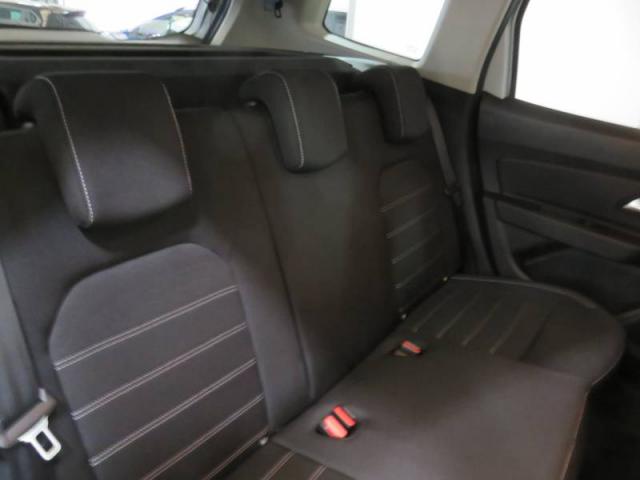 Dacia Duster image 4