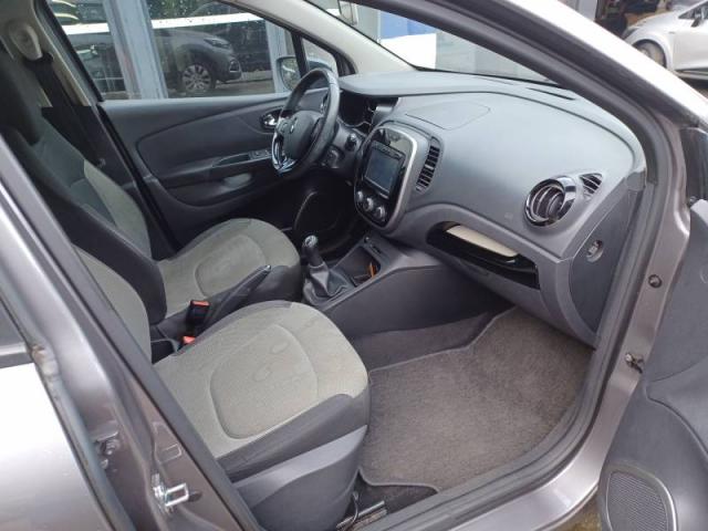 Renault Captur image 6